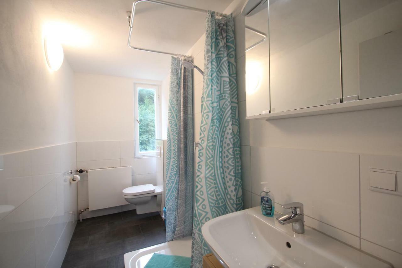 Moderne, Helle 1 Zimmer-Wohnung In Citylage Bad Urach Esterno foto