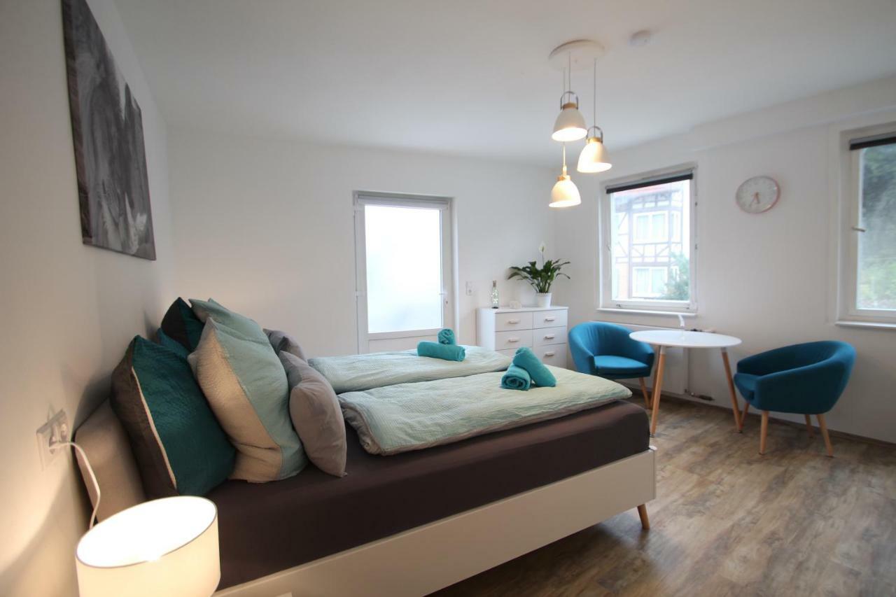 Moderne, Helle 1 Zimmer-Wohnung In Citylage Bad Urach Esterno foto